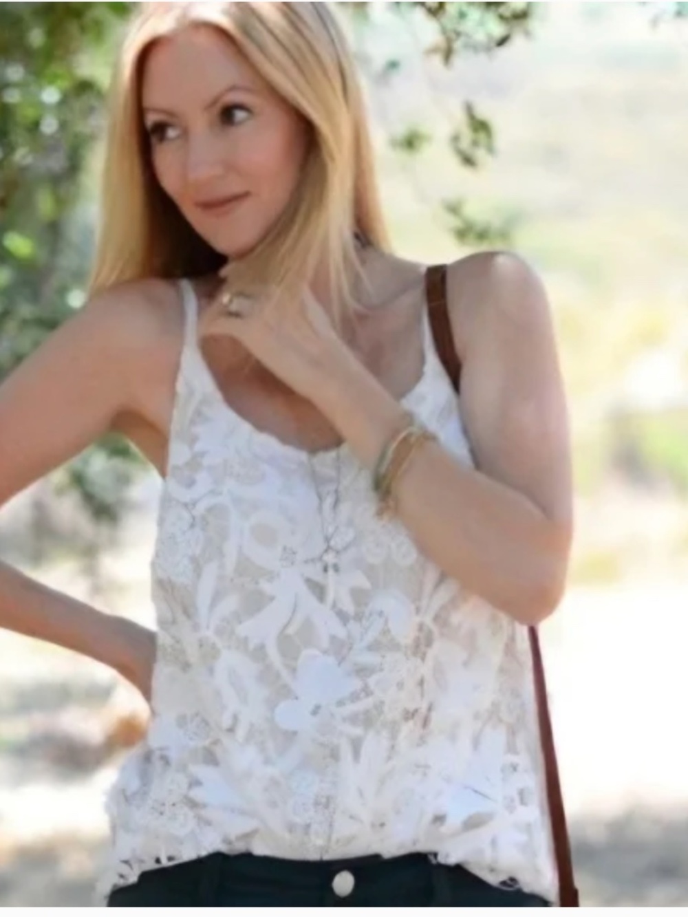 Cabi Ivory Lace Overlay Nude Sleeveless Tank Top Cami Blouse Womens Size Small - Picture 5 of 12